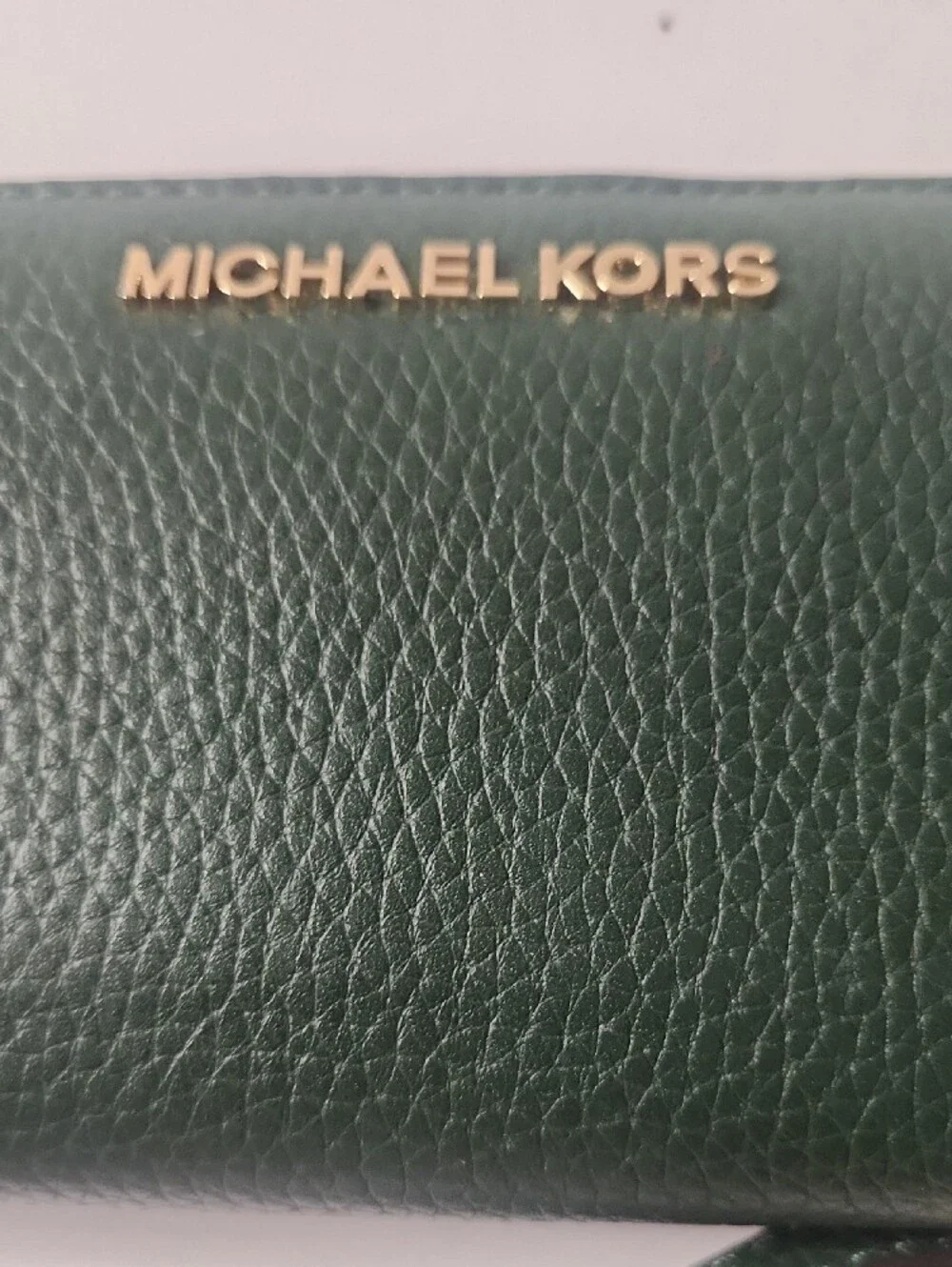 Michael Kors Jet Set Large Multi Function Leather Zip-Around Wristlet Wallet Nwt